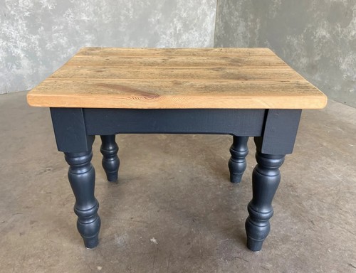 Display reclaimed scrub top - scrub,