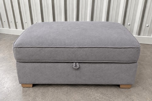 Oak furnitureland large - ,
