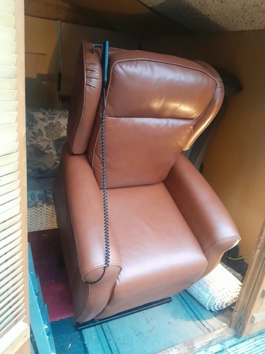 Chair parker knolls oaktree - -,